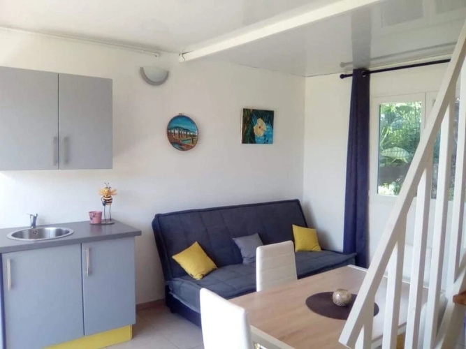 Studio in Saint-joseph, With Wifi