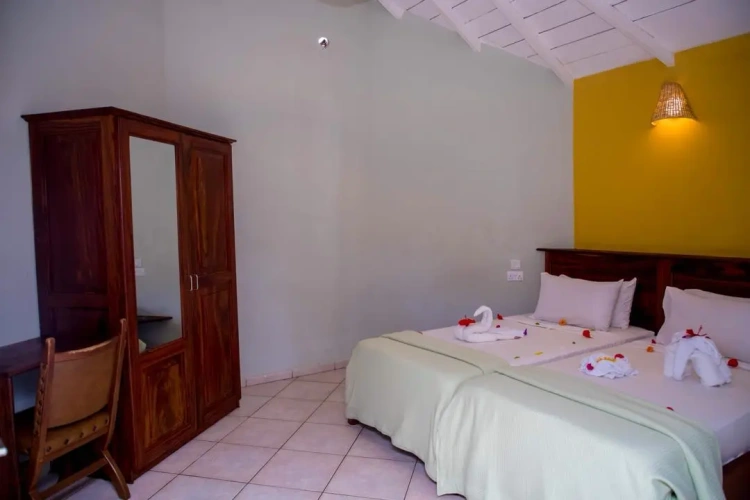 Superior Triple room