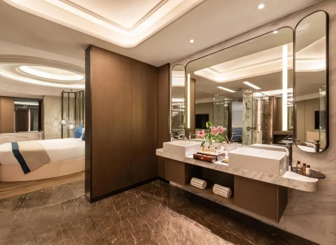 Royal Suite