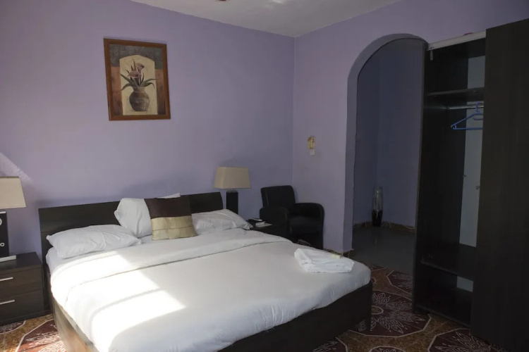 Radach Lodge & Conference Centre