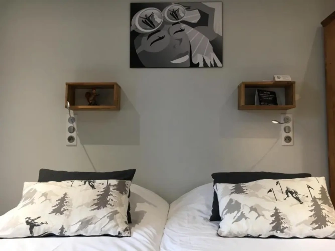 Twin Suite with mountain view