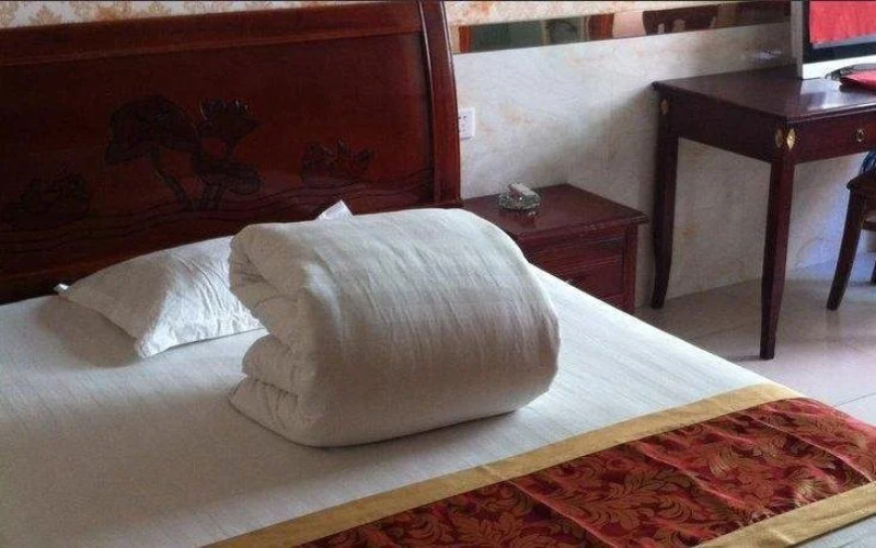 Shuntai Business Inn
