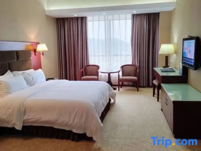 Executive Suite with river view