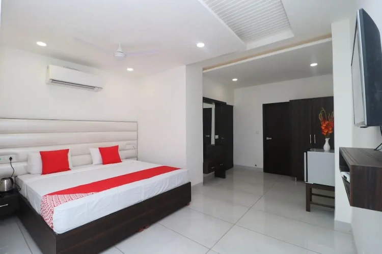 Double Suite
