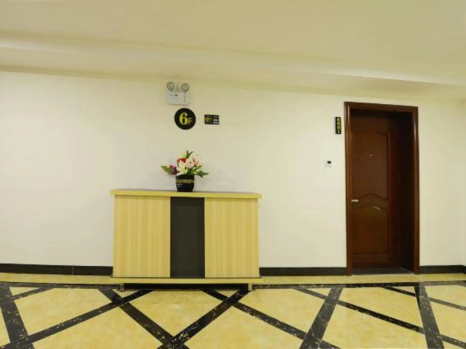 Longting Holiday Hostel