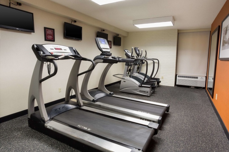 Drury Inn & Suites St. Louis Airport photo 24