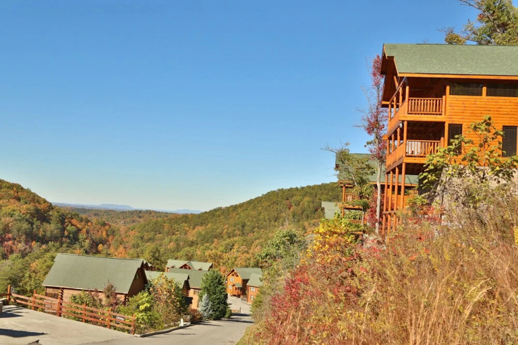 Royal Vista Lodge