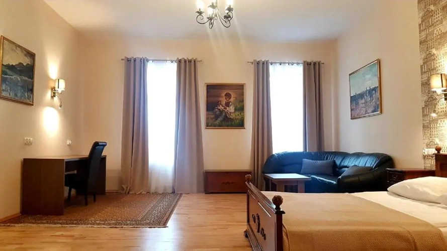 Royal Double Suite