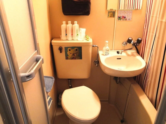 Chintai Navi Hostel