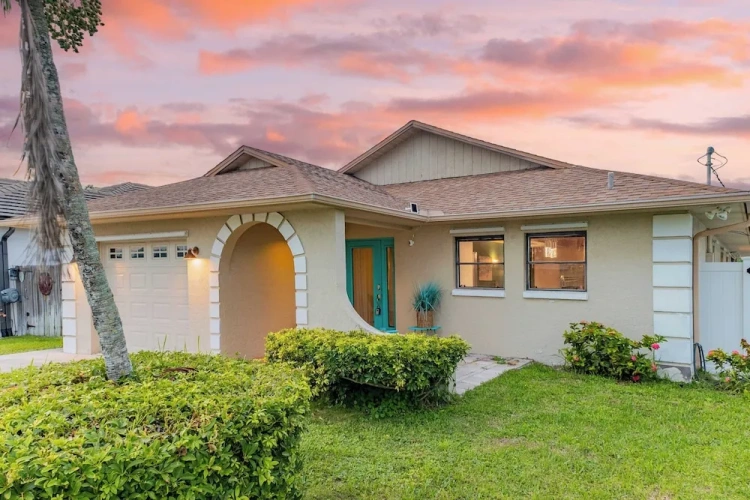 3 Bedrooms Cottage