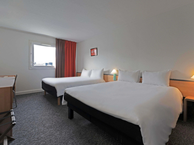 ibis Paris Pantin Eglise