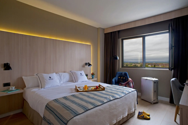 Hotel Aravaca Village