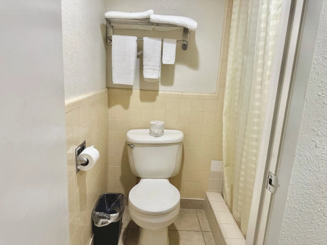 Regency Inn Fresno