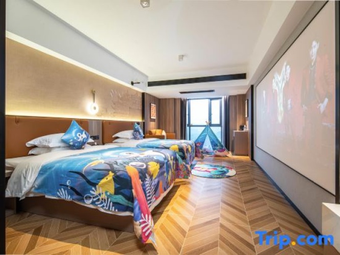 Standard Family room