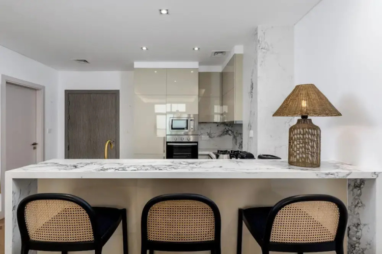 Waves - Premium Seaside Retreat With Private Beach