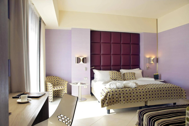 Jazz Hotel