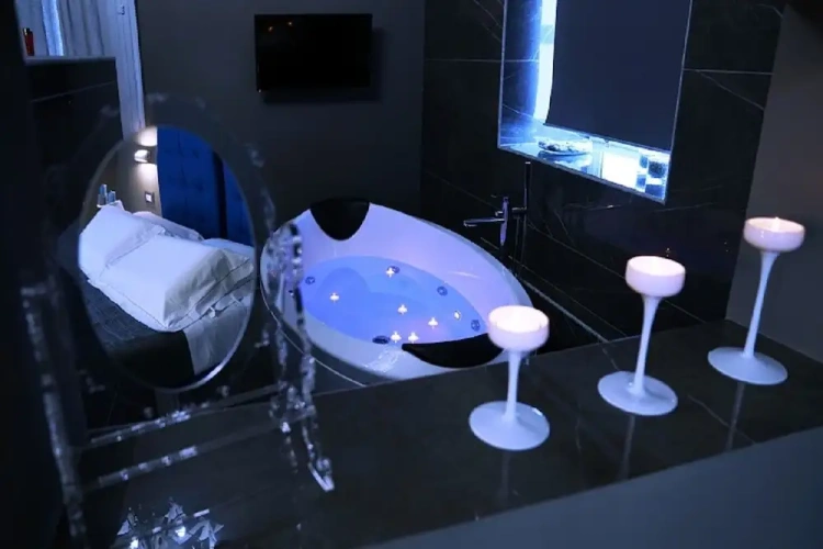 Luxury Double Suite