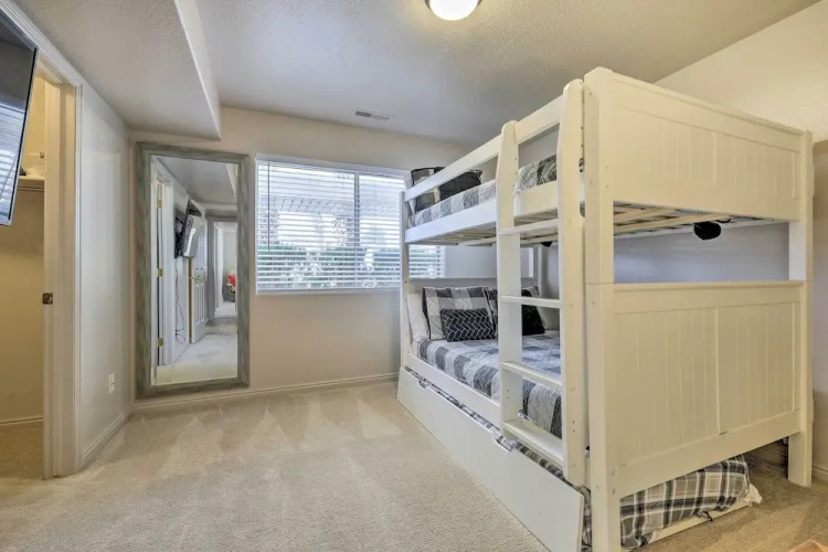 Beautiful St George Condo ~ 5 Mi to Downtown!