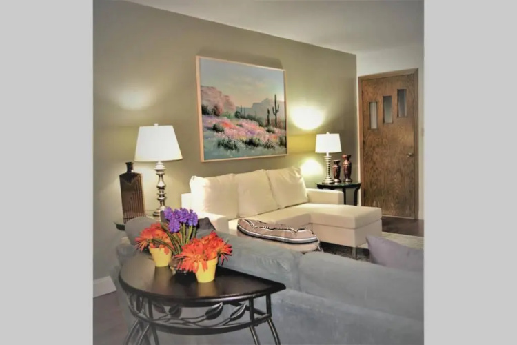 Arhaus 3