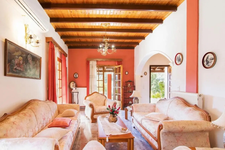 Angela Country House