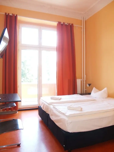 Standard Double room with balcony