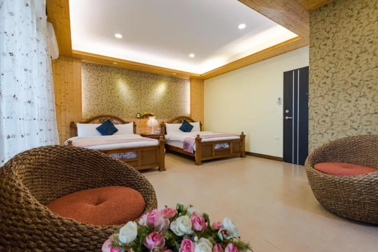 Standard Quadruple room with balcony
