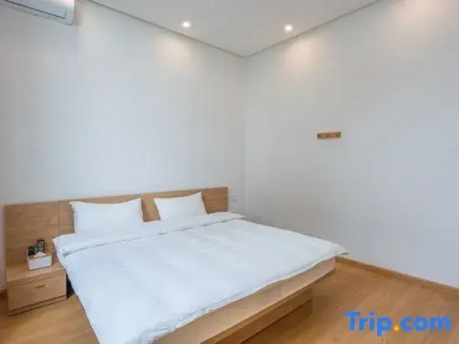 Standard Double room with courtyard view