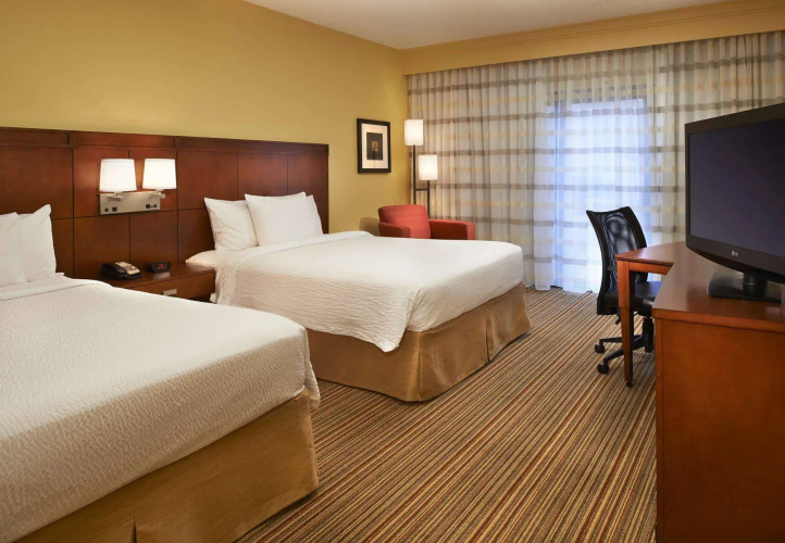 Courtyard by Marriott St. Louis Downtown West