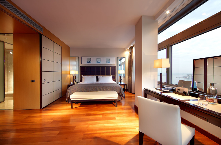 Eurostars Grand Marina Hotel photo 10
