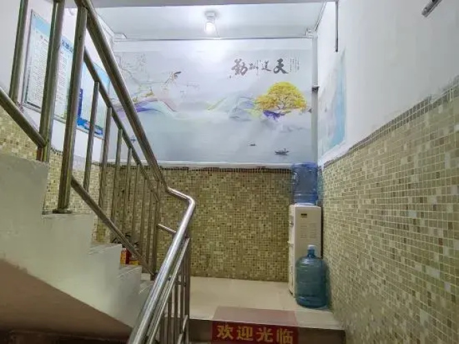 Tianming Hostel