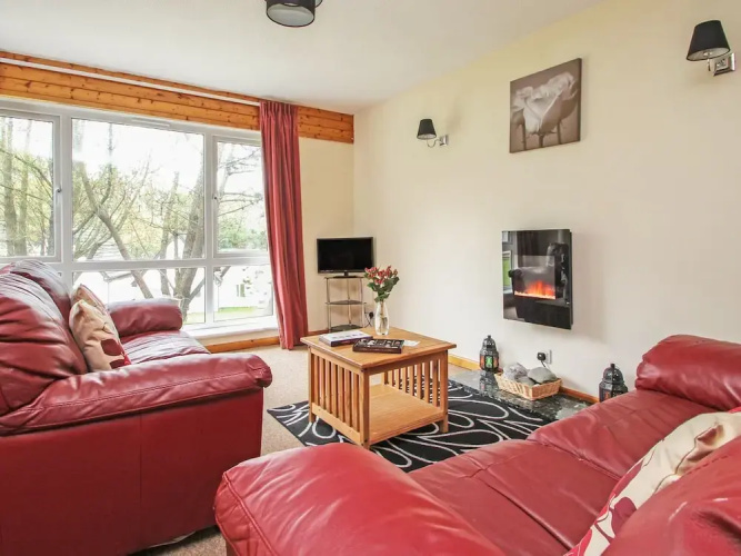 4 Manorcombe