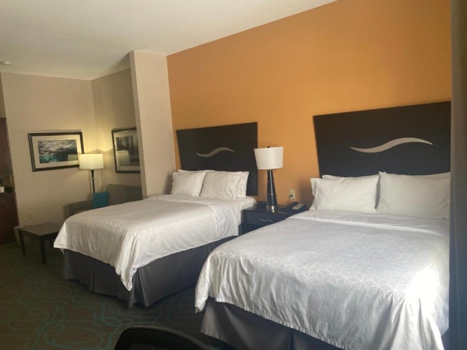 Double Suite