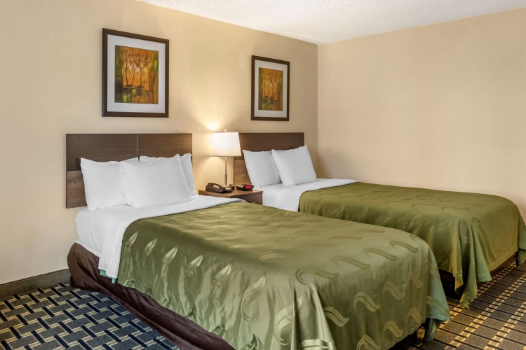 Quality Inn photo 8