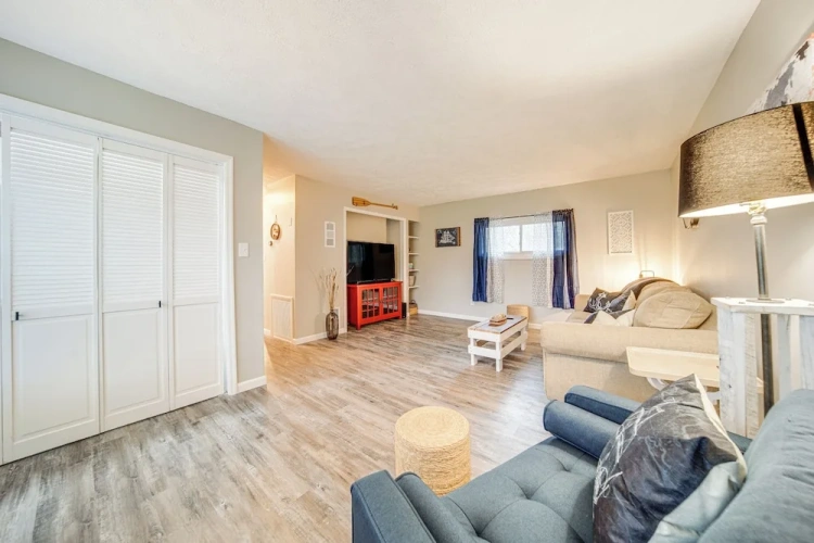 1 Bedroom Apartment
