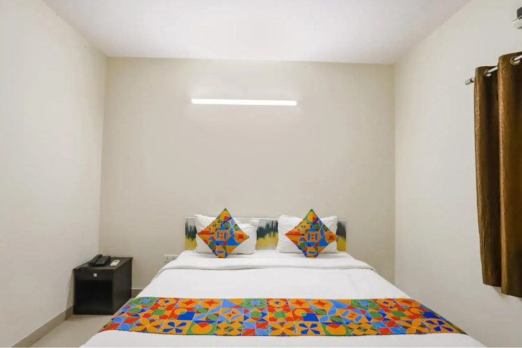 FabHotel SS House