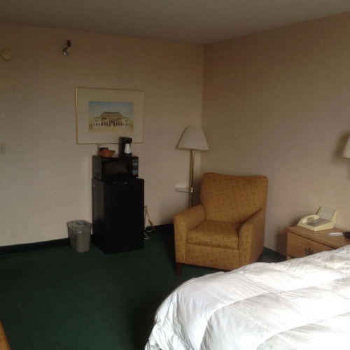 Blueway Inn & Suites Roseville