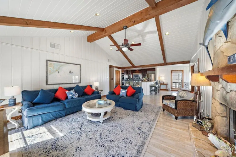 Reelview by Ryson Vacation Rentals