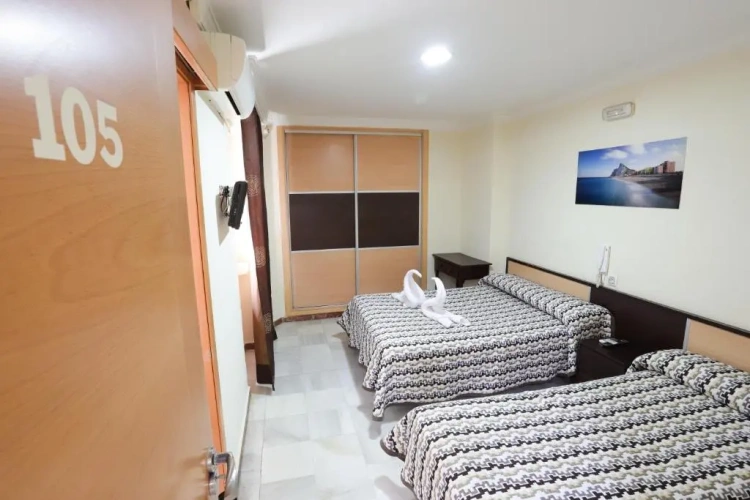 Standard Twin room