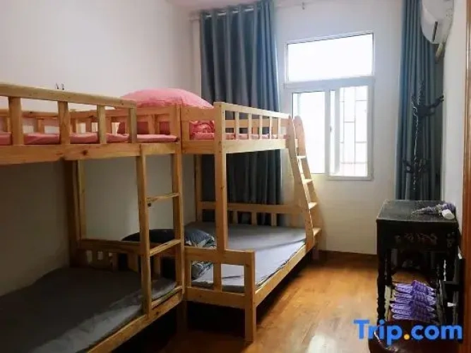 Bed in Dorm (male dorm)