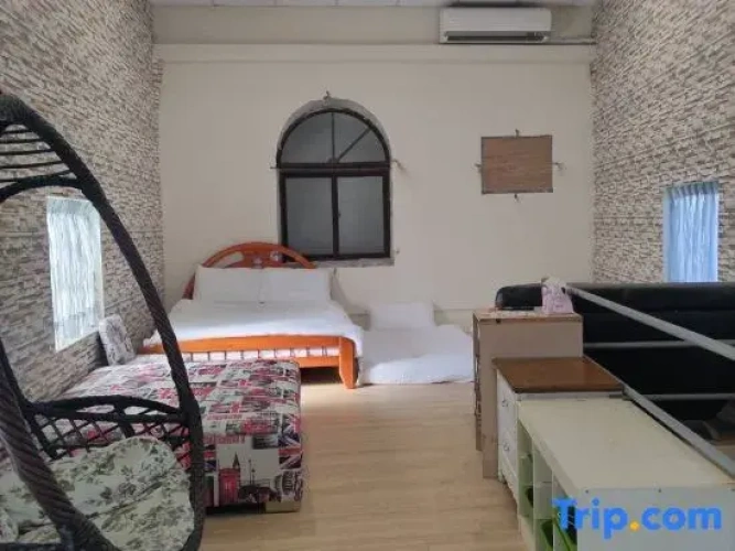 Standard Sextuple room
