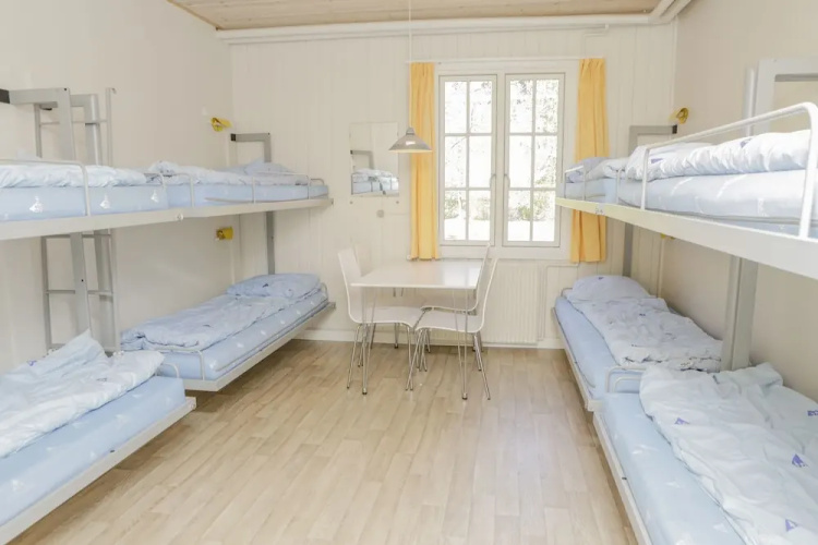 Rønne Vandrerhjem - Hostel