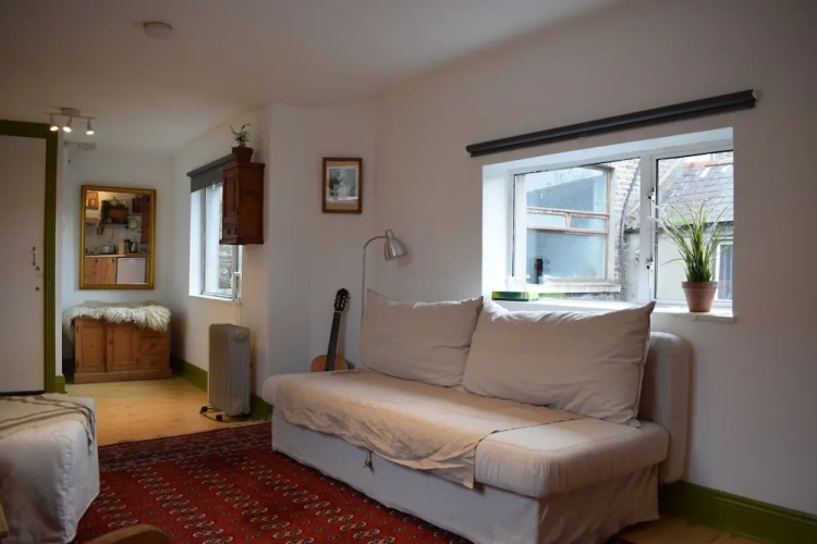 1 Bedroom Flat, Close to City Centre