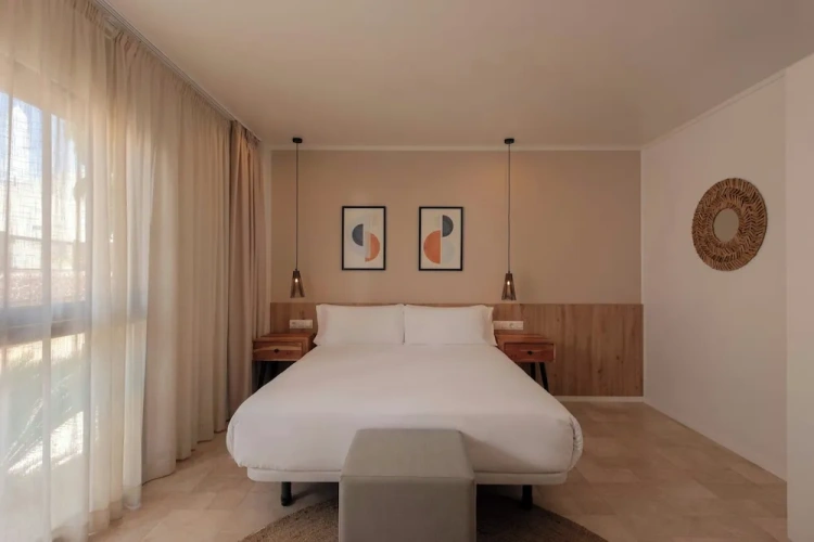 2 Bedrooms Villa with balcony and with view