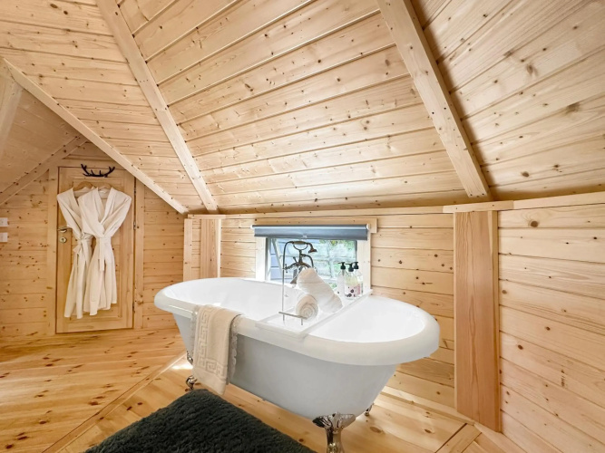 Aos Si Lodges