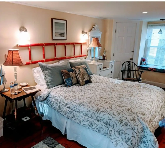Comfort Double Basement room