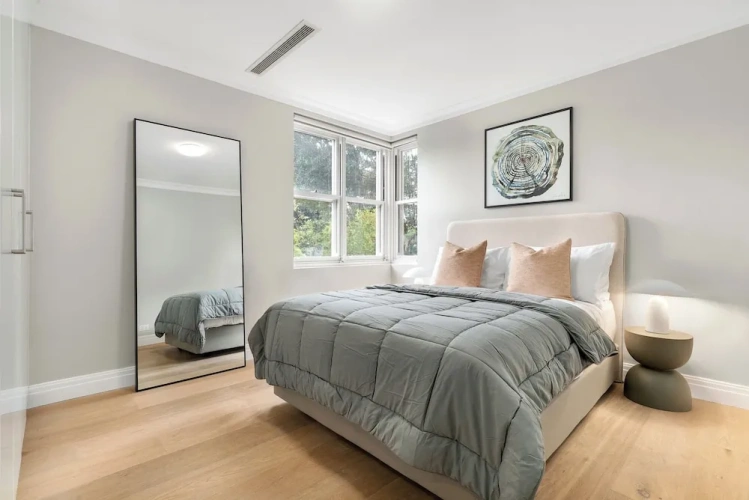 2 Bedrooms Apartment