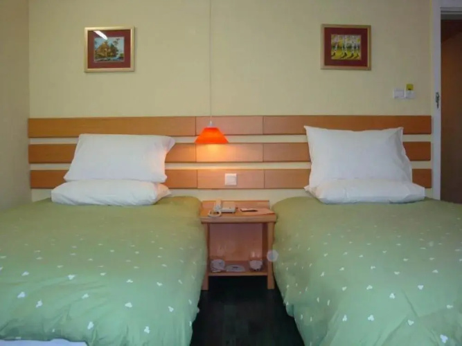 Home Inn Express Miyun