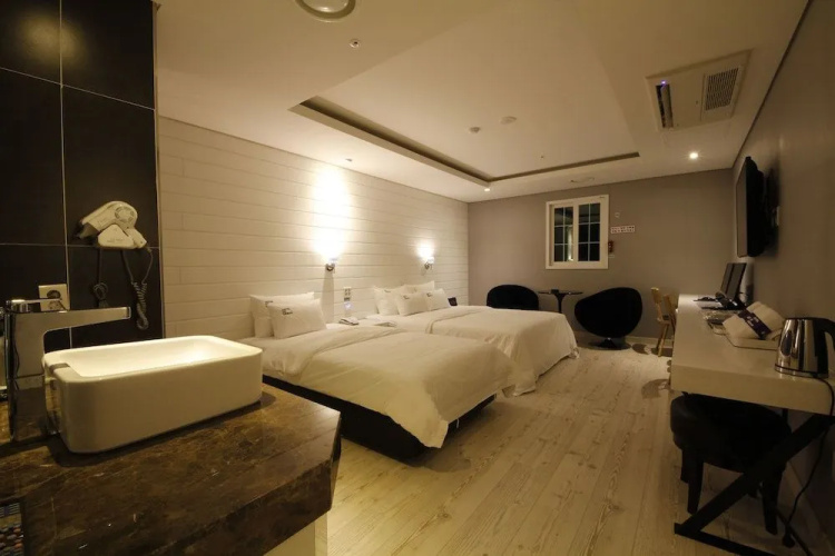 De Urban Hotel
