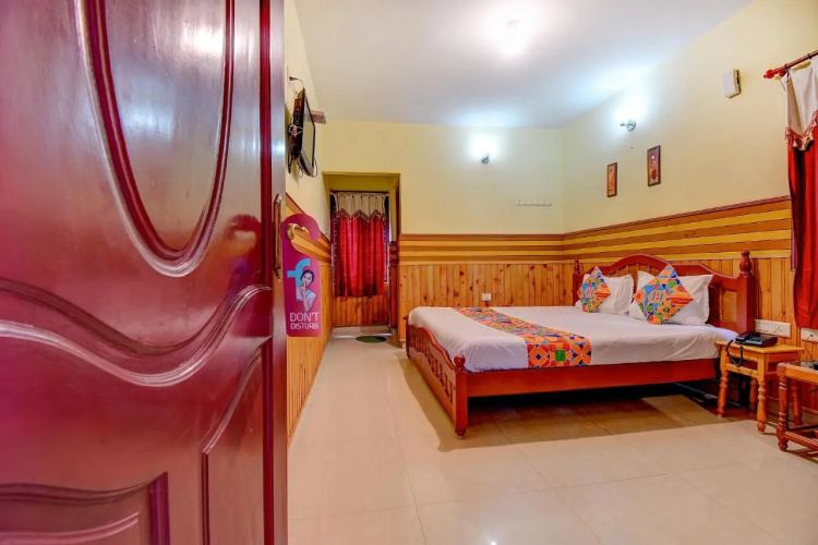 FabHotel KS Thayagam Residency
