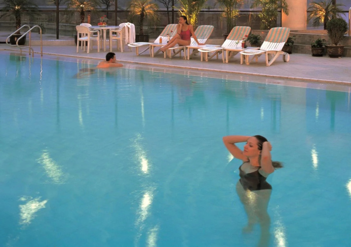 Golden Flower Hotel